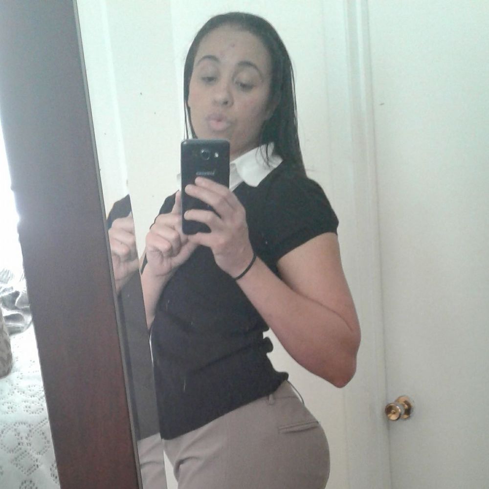 Meet your Posher, Annisha